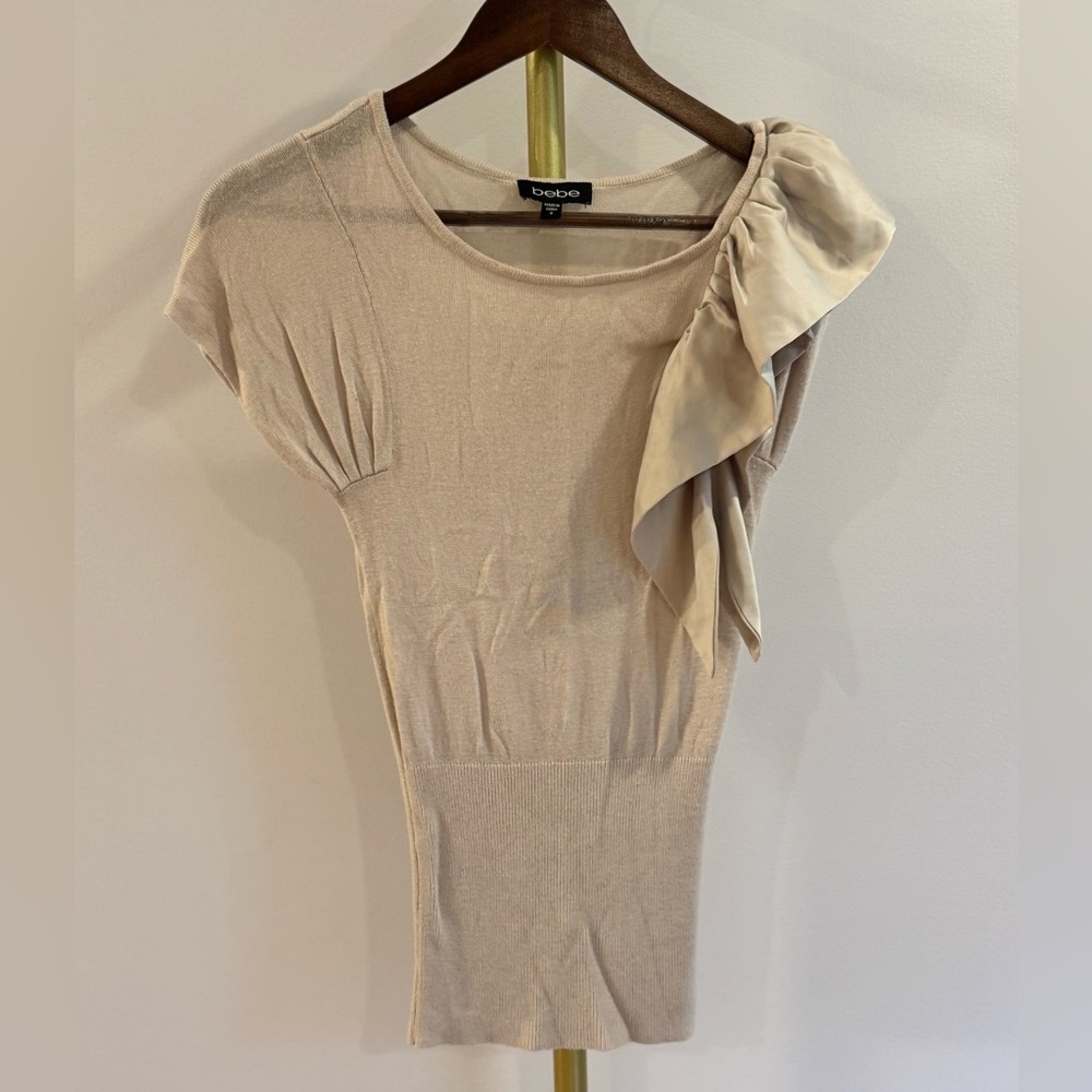 BEBE • Beige Ruffle-Shoulder Dress - Picture 2 of 8